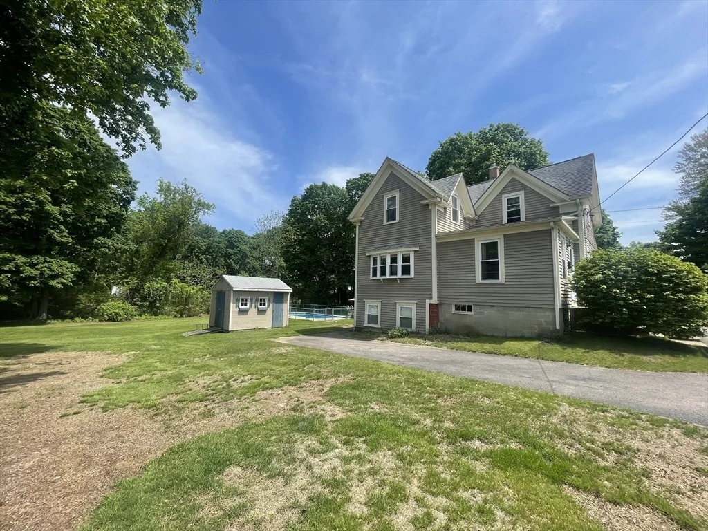 Photo of 189 School Street