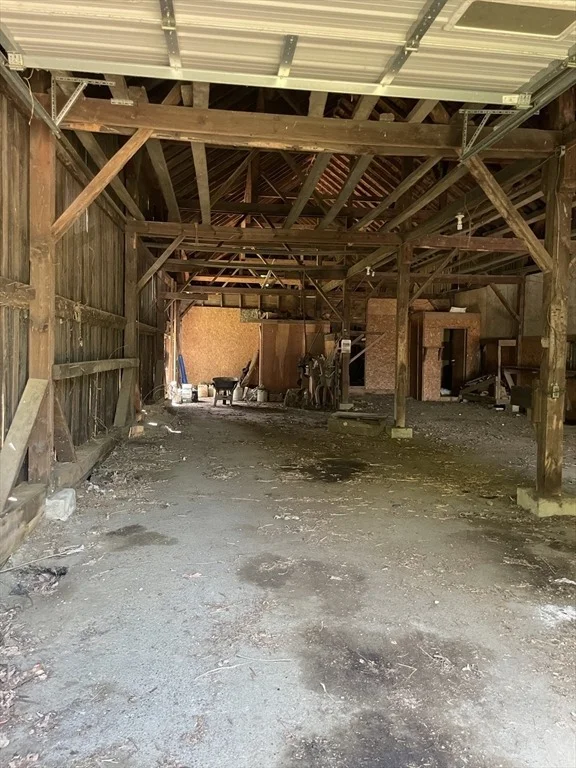 Photo of 239 River Road
