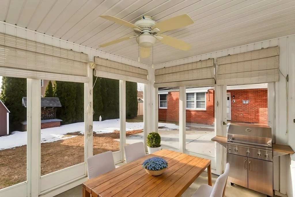 Photo of 309 Island Pond Rd
