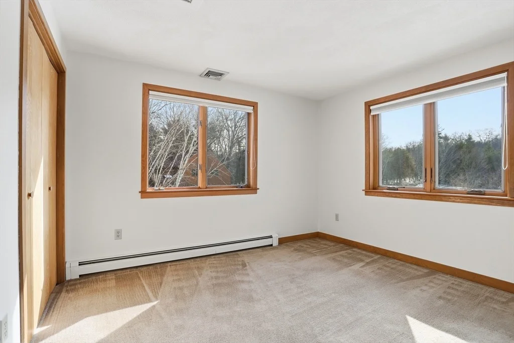 Photo of 10 Laurel Lane