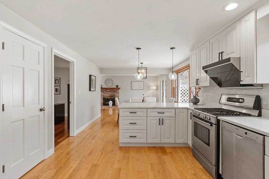 Photo of 933 Liberty Square Rd
