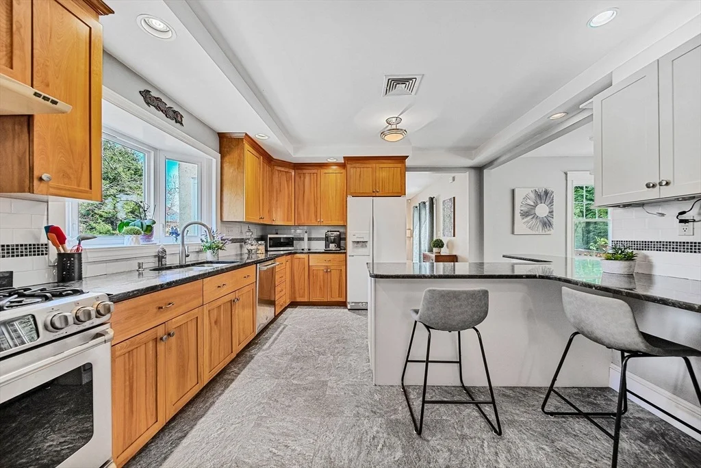Photo of 461 High Rock Street
