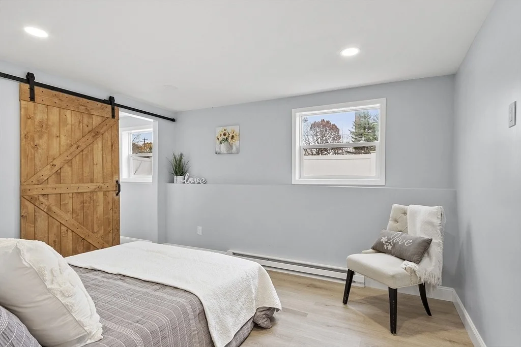 Photo of 1 Grady St