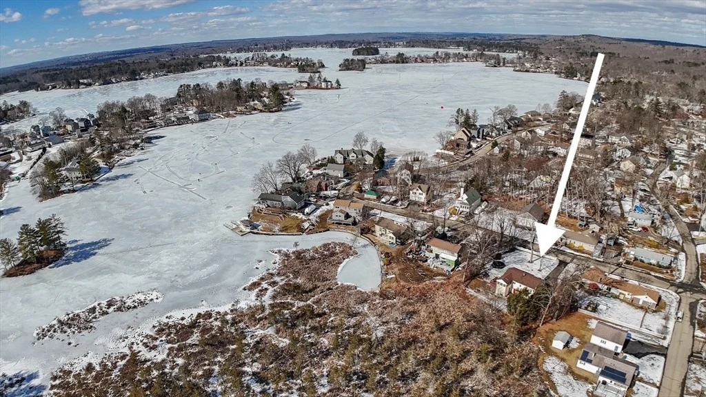 Photo of 120 Lakeside Ave