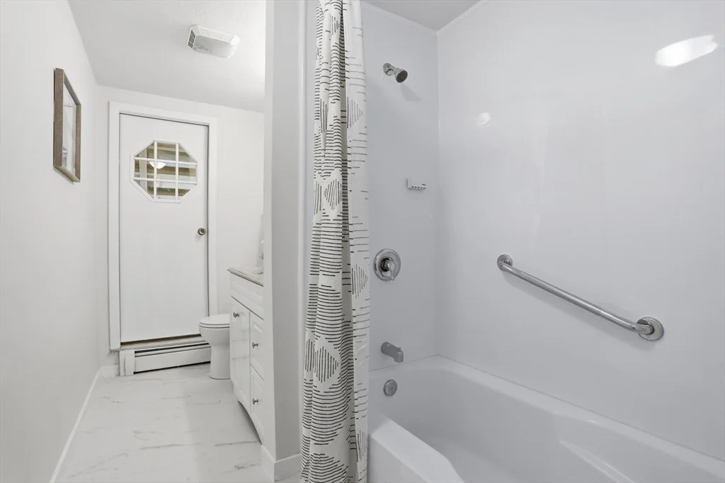 Photo of 25 Glenridge Drive