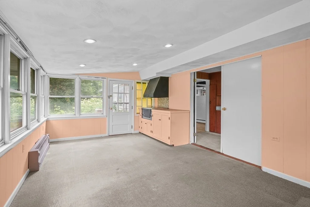 Photo of 32 Prior Drive