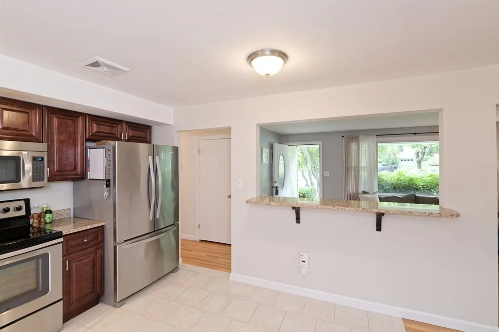 Photo of 117 Longmeadow Ave