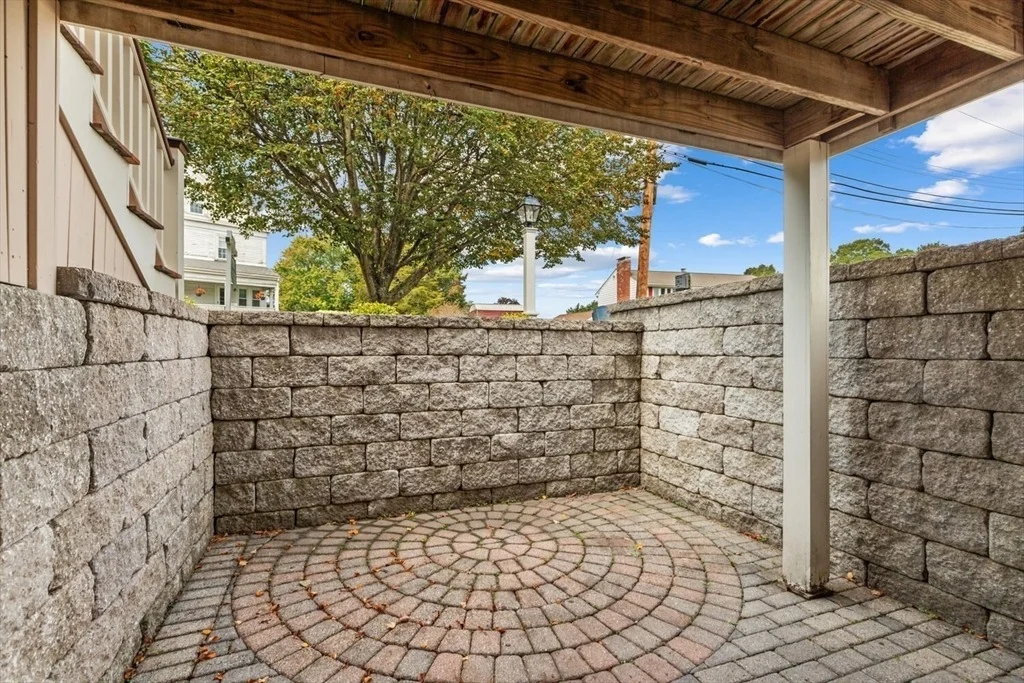 Photo of 144 Kingston Rd