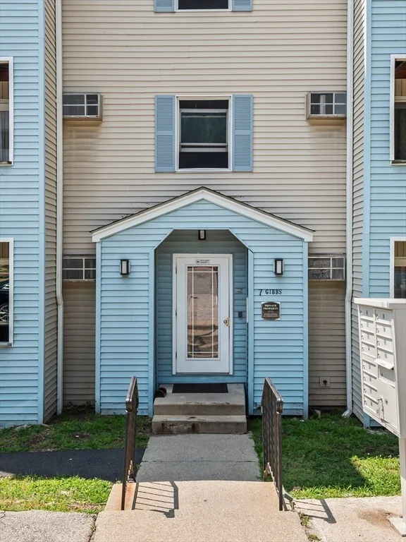 Photo of Unit 4 at 7 Gibbs St