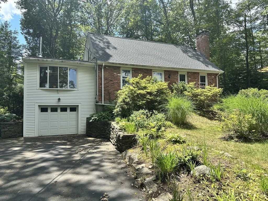 Photo of 30 Haskell St