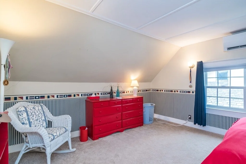 Photo of 43 Oxford St