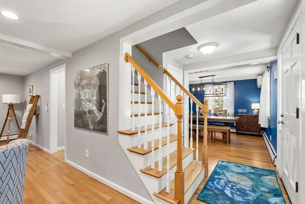 Photo of 212 Common Ln