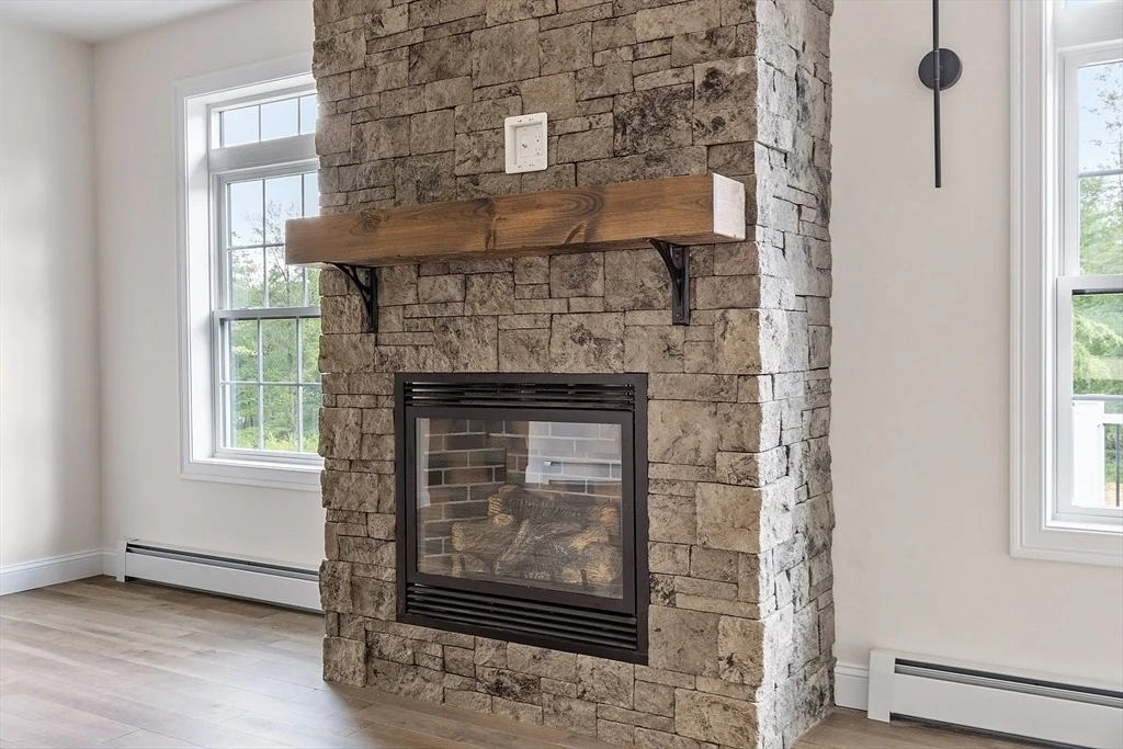 Photo of 315 Athol Rd