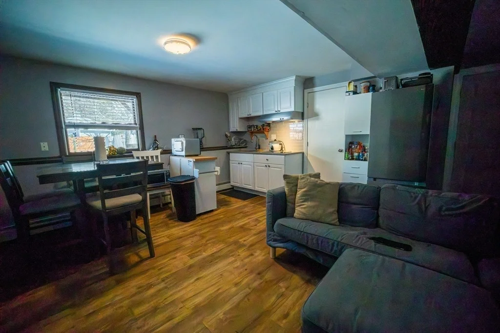 Photo of 12 Stewart Ln