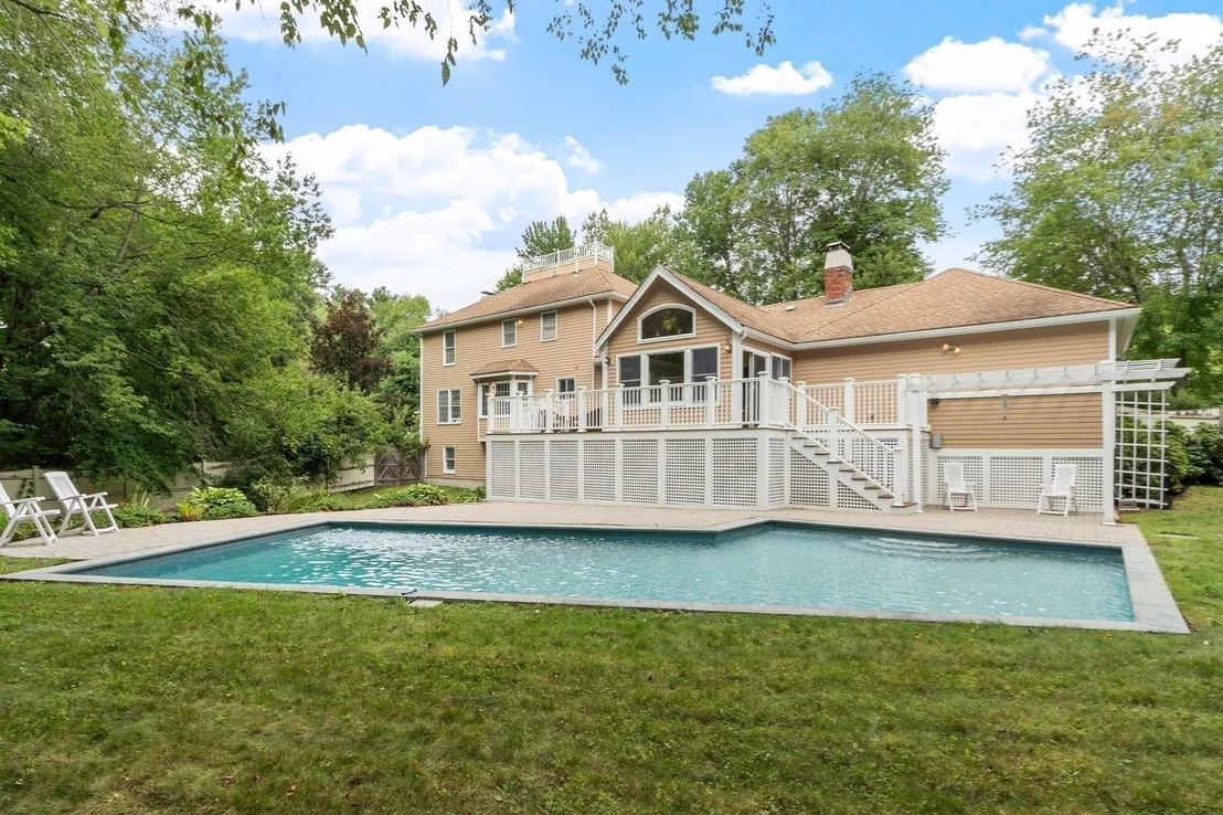 Photo of 56 Monteiro Way