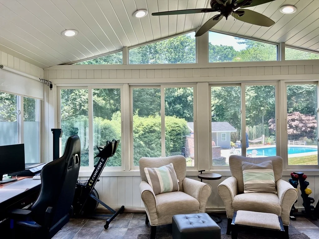 Photo of 37 Spruce Rd