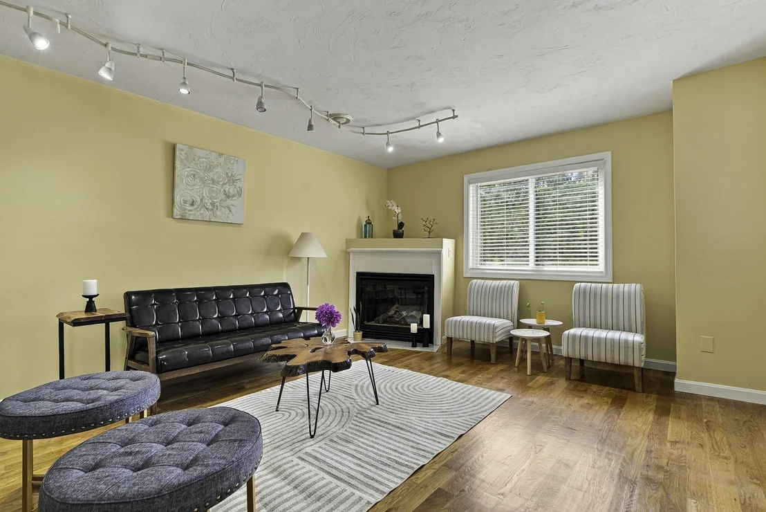 Photo of Unit 139 at 139 Captain Eames Cir