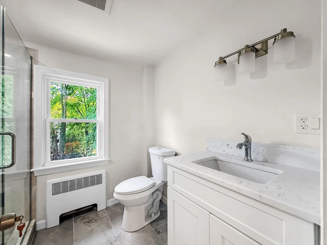 Photo of 32 Grant Rd
