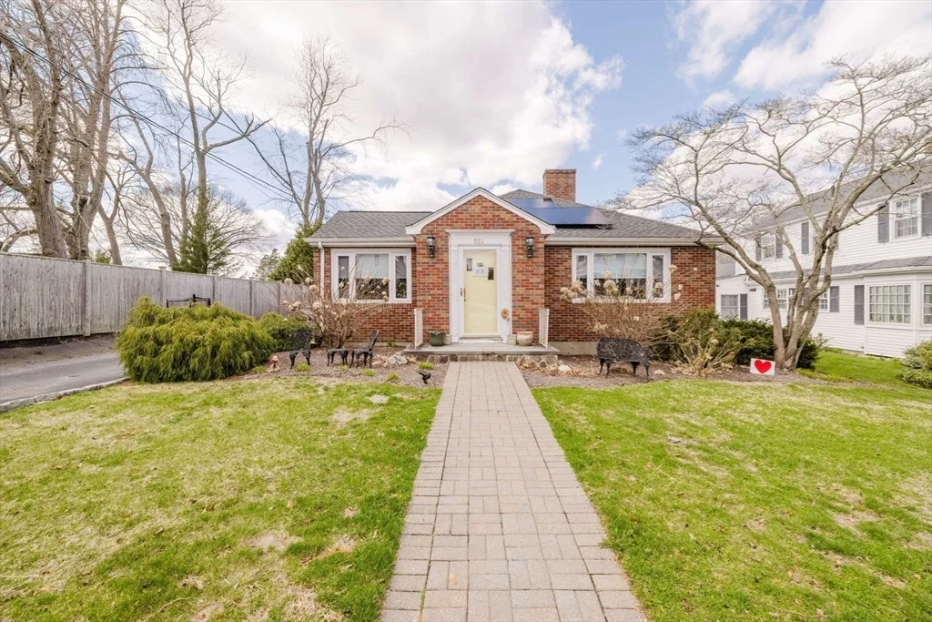Photo of 554 Madison Street