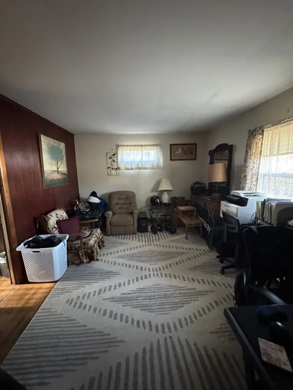 Photo of 70 Dupuis Rd
