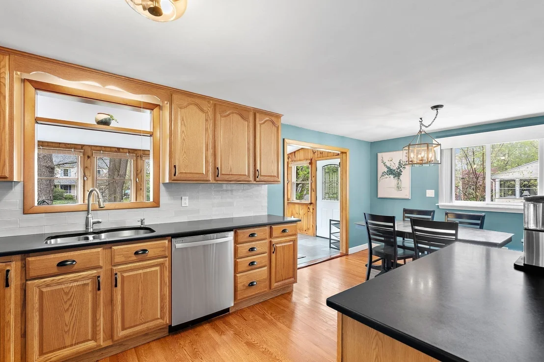 Photo of 82 Edsel Road