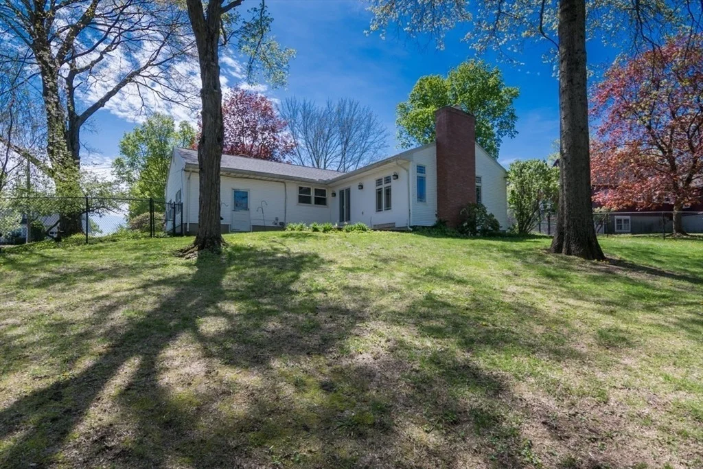 Photo of 16 Highland Circle