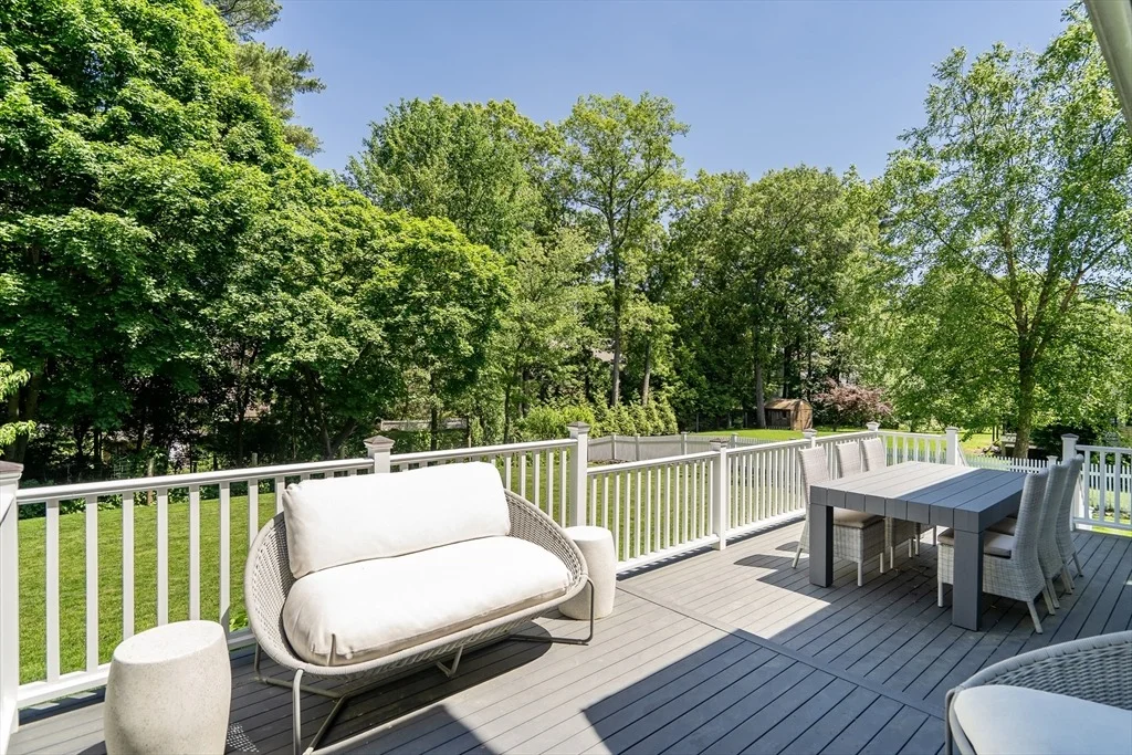 Photo of 4 Carter Dr