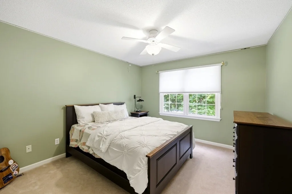 Photo of 8 Wintergreen Cir