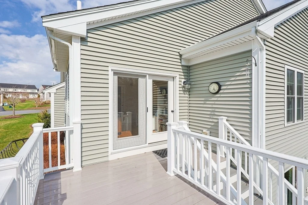 Photo of 30 Partridge View Ln S