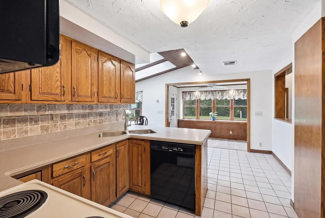 Photo of 4 Orchard Dr