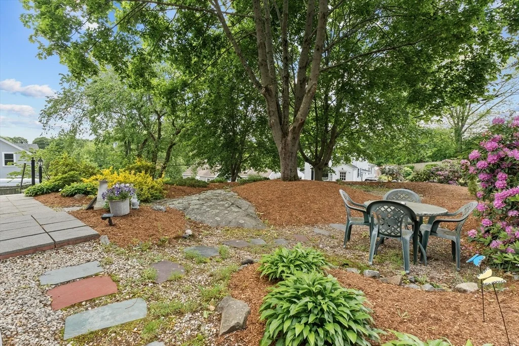 Photo of 19 Goldsmith Ave