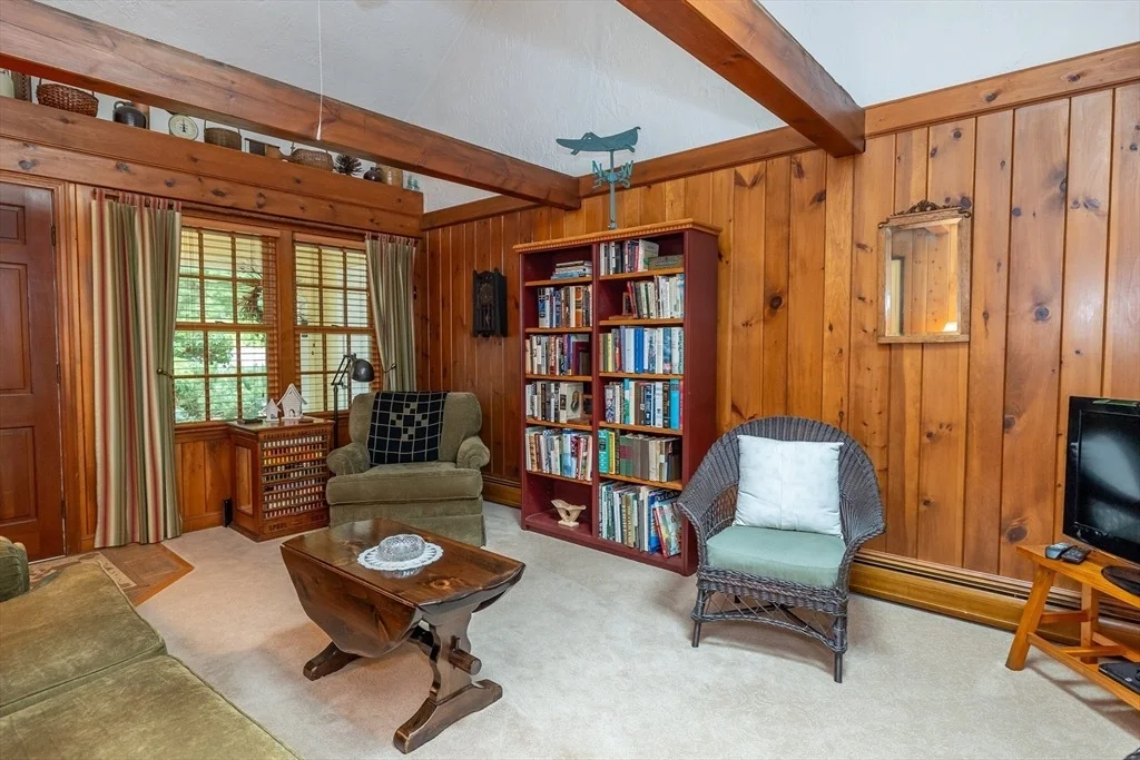 Photo of 21 Overlook Dr