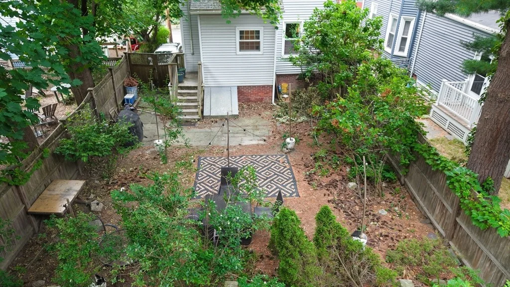 Photo of 9 Hall St.