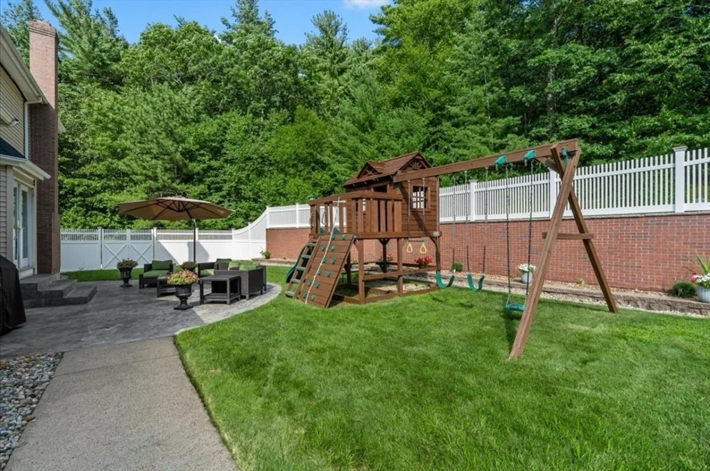 Photo of 256 Hillcrest Rd