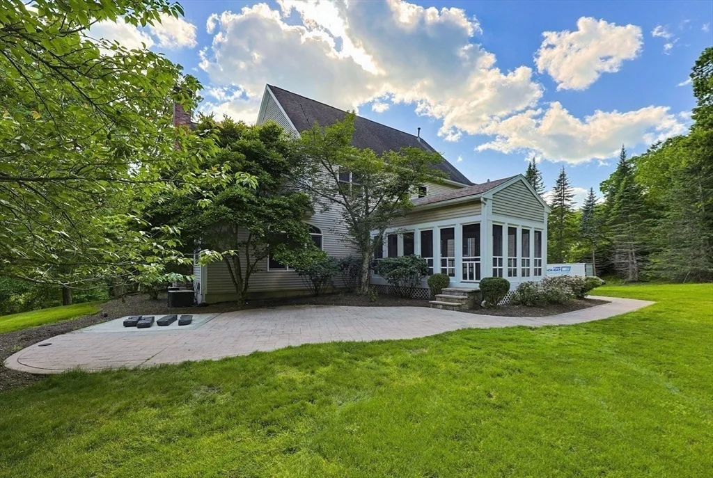 Photo of 45 Johnson Dr