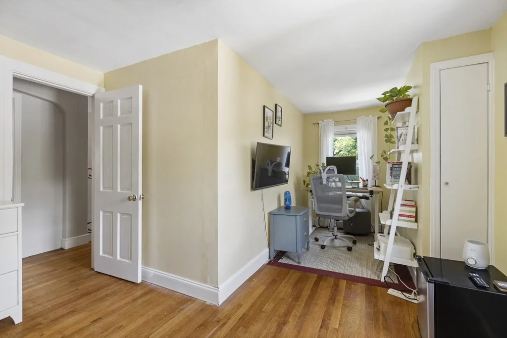 Photo of 4 Maxdale Rd