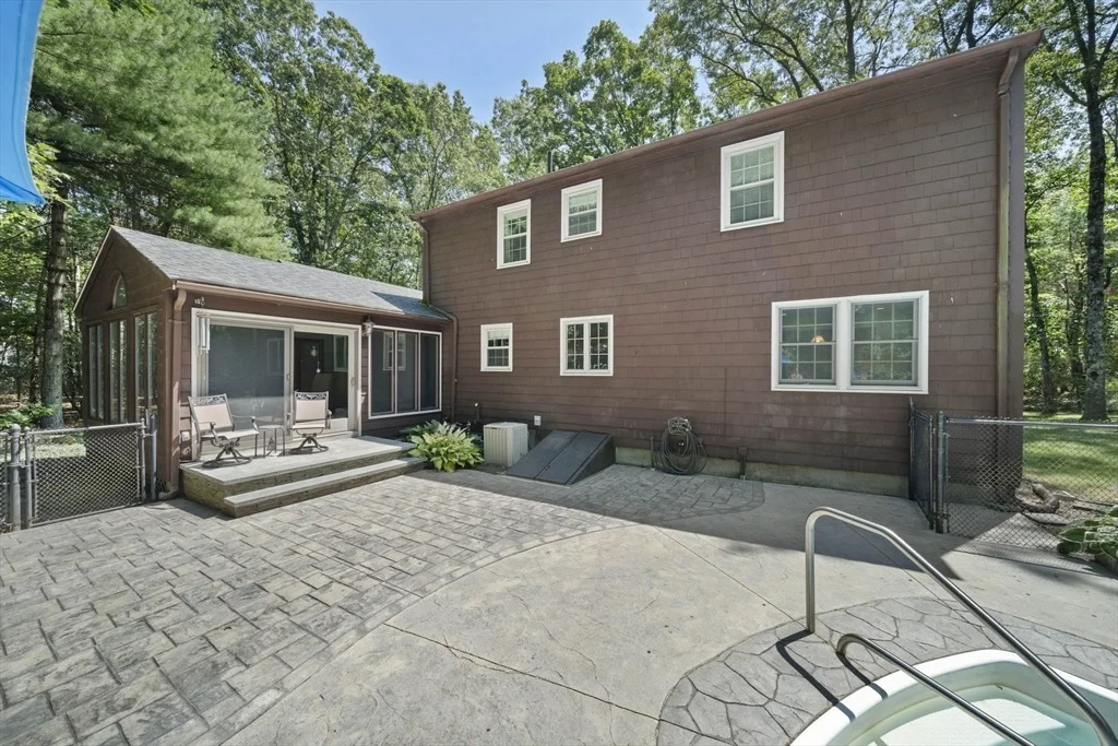 Photo of 6 Morningside Ln