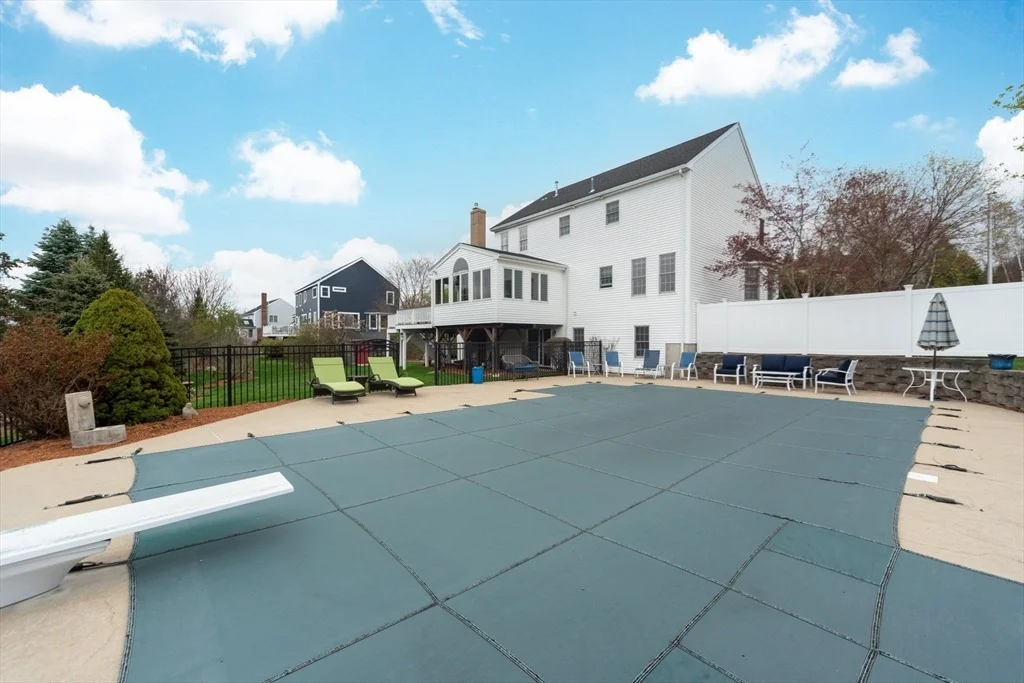 Photo of 94 Dean Rd