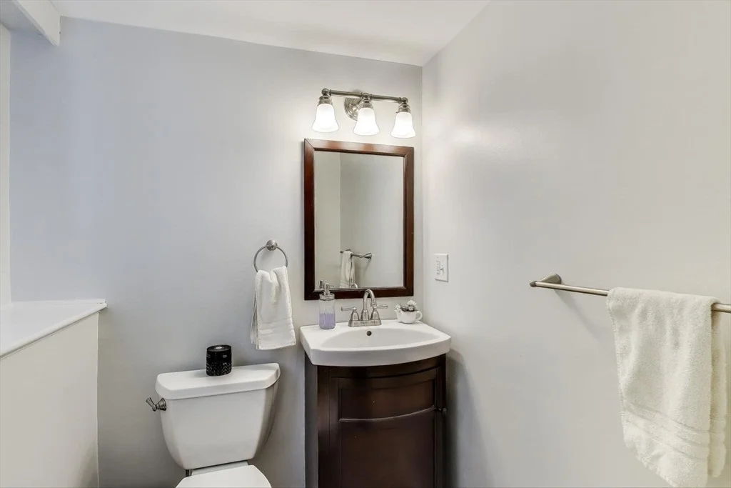 Photo of 24 Spruce Dr