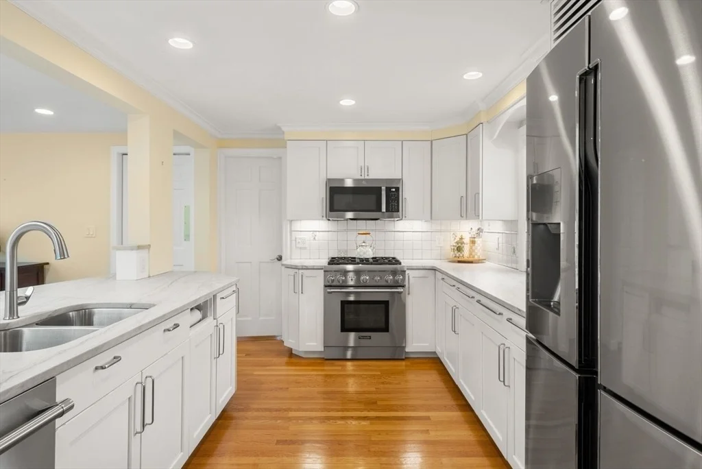 Photo of 11 Sterling Rd