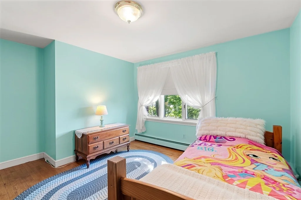 Photo of 15 Barnes Circle