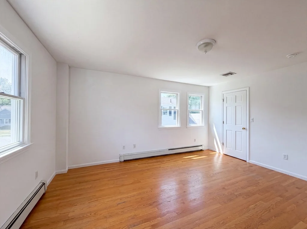 Photo of 4 Macarthur Cir