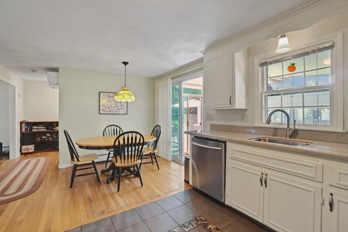 Photo of 28 Sagewood Cir