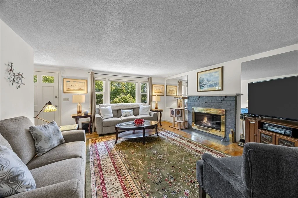 Photo of 21 Brian Ln