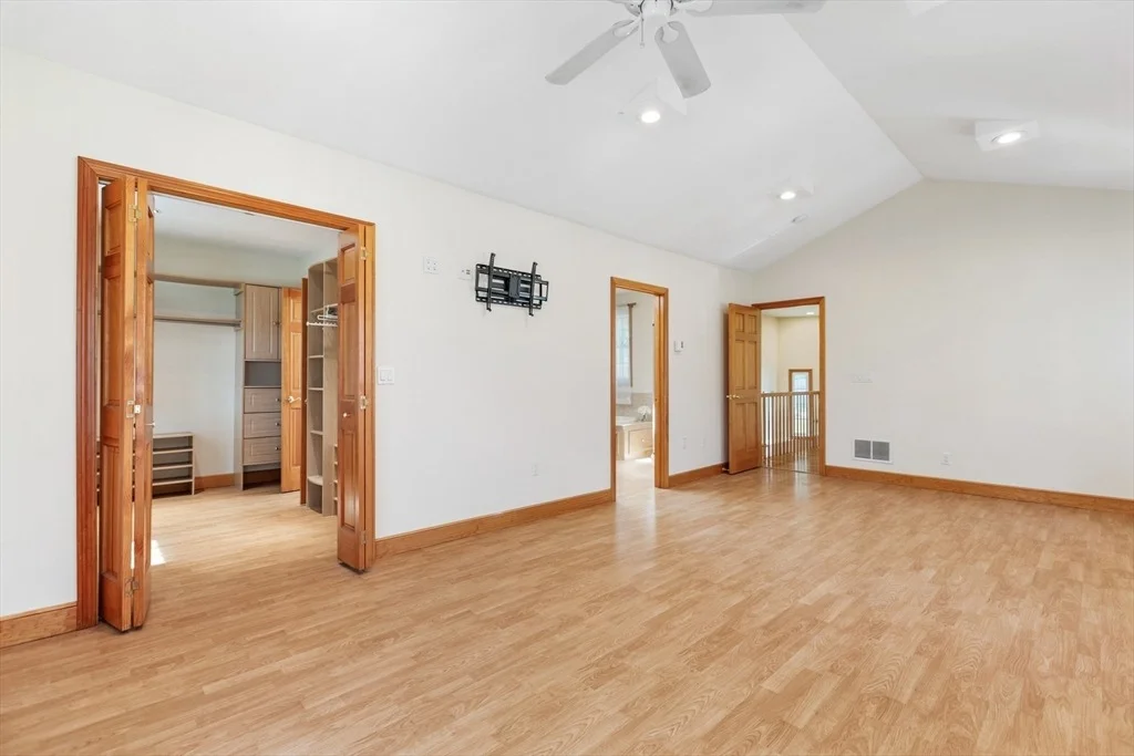 Photo of 186 Ridge Street