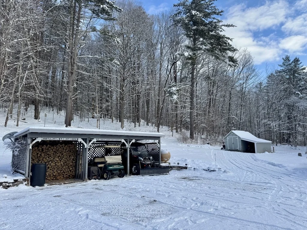 Photo of 1451 Route 2