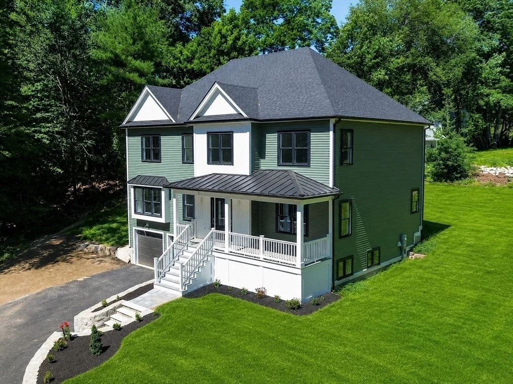 Photo of 30 Mendon St