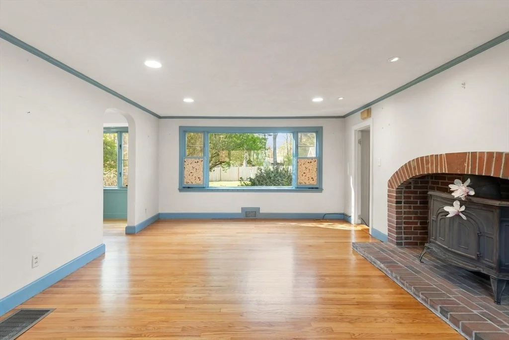 Photo of 4 Strout Ave