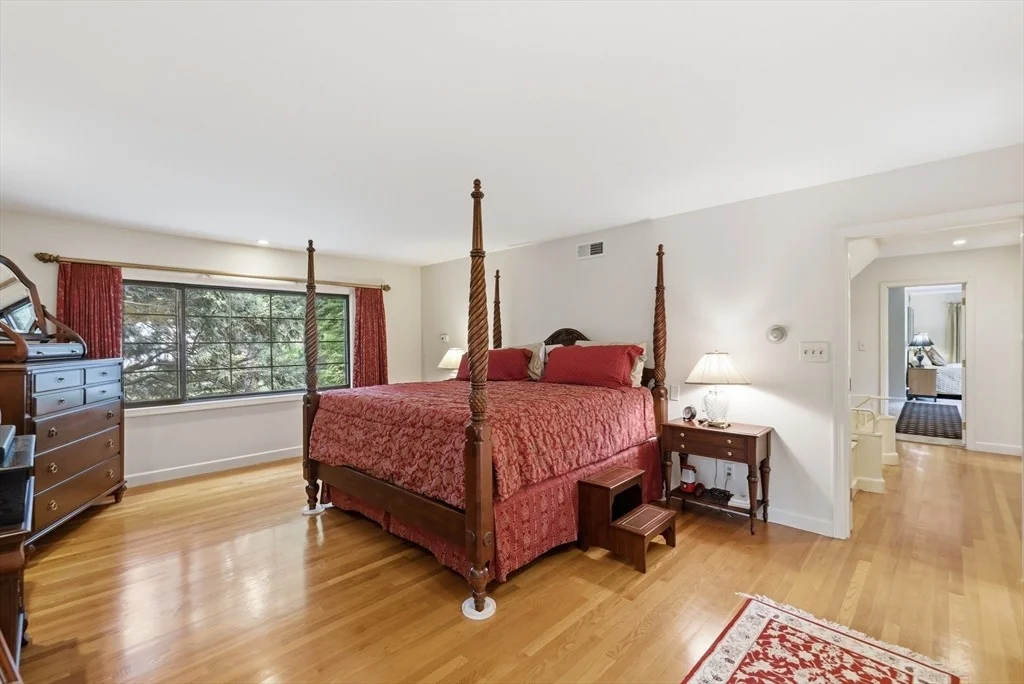 Photo of 5 Rollingwood Dr