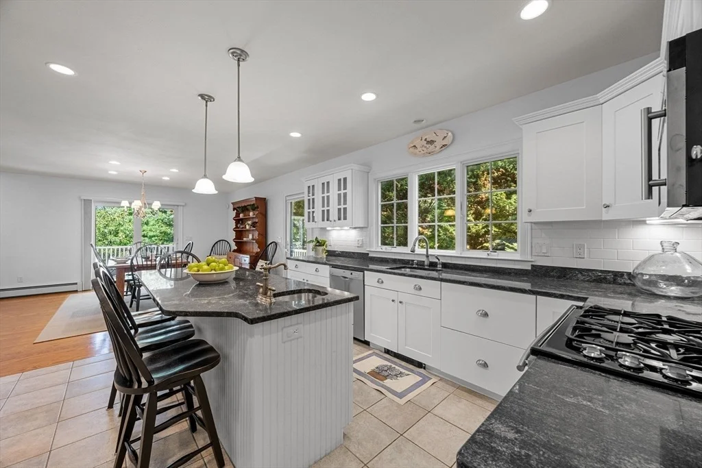 Photo of 783 Santuit-Newton